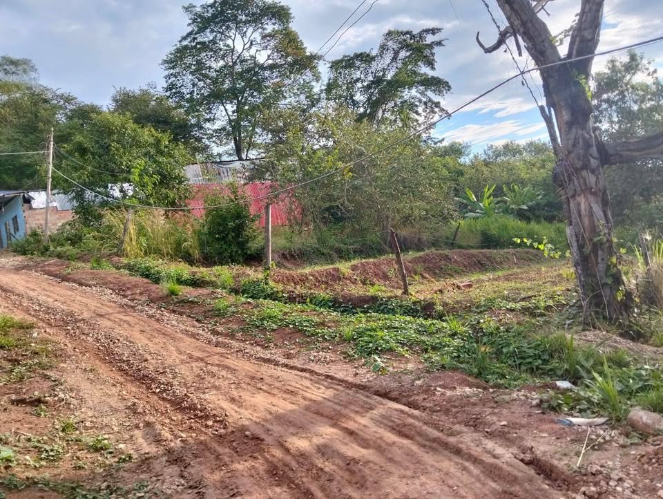 Lote en Morales, San Martรญn โ foto 3